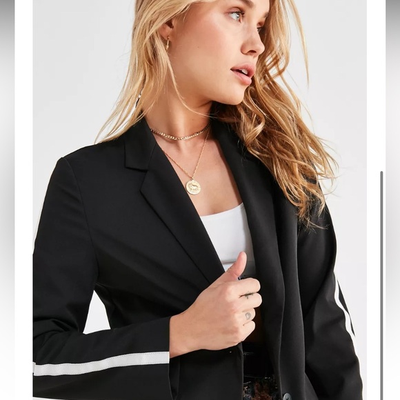 NWOT. Urban Outfitters Sports Strip Blazer. Black with white stripe. Size S. - Picture 2 of 9